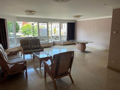 Groot appartement met terras, Grote Markt Turnhout