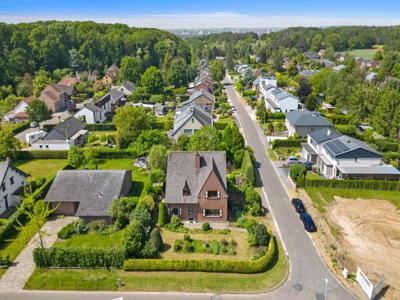 HOOG-LINDEN villawoning op 988m2