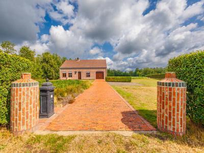 OPEN BEBOUWING MET RUIME TUIN