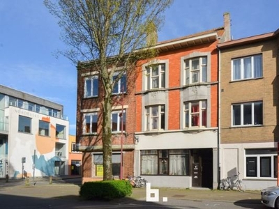 Appartementsgebouw met 3 appartementen