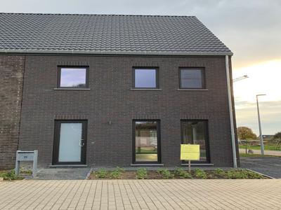 Prachtige nieuwbouwwoning te huur