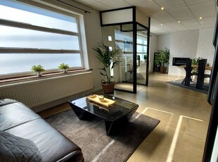 Moderne Woning op 3 are in het hart van Sint-Lievens-Houtem!