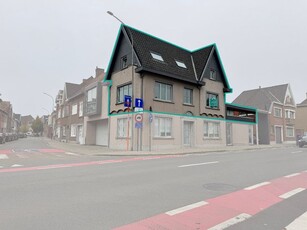 Duplexappartement met garage in hartje Tielt