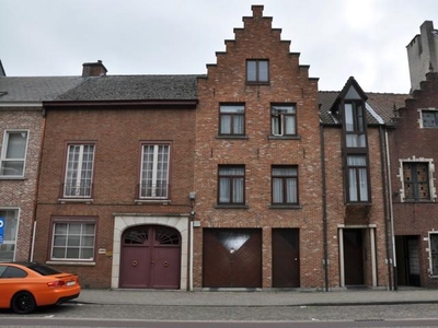 Bemeubelde studio in centrum Geel (GEEN DOMICILIE MOGELIJK!)