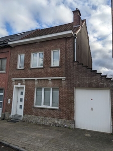 Mooie woning met 3 slaapkamers, tuin, garage en EPC C!