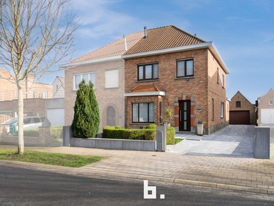 Prachtig onderhouden woning met garage in topbuurt