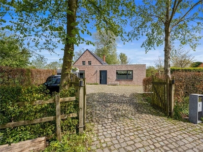 Hoeve te koop Ursel