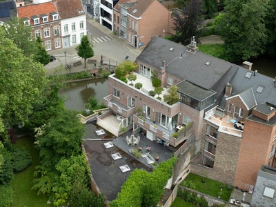 Schitterende penthouse (179m²) met zeer groot en zonnig dak