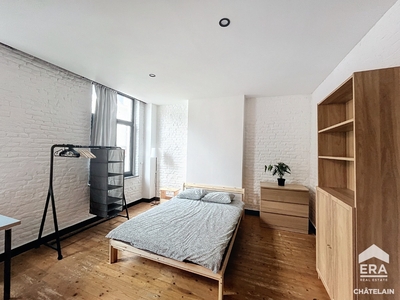 PLACE DU LUXEMBOURG - GEMEUBELD 35M² STUDIO