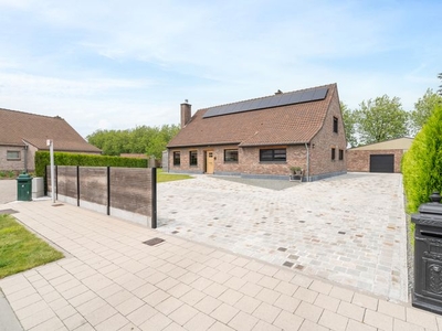 DROOM VILLA IN OASE VAN GROEN MET ALLE CO