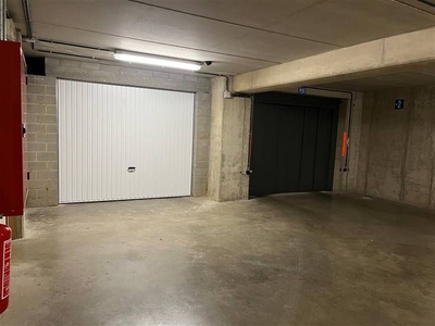 Garagebox - binnen - gesloten