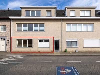 Gelijkvloers appartement met 1 slaapkamer en garage!