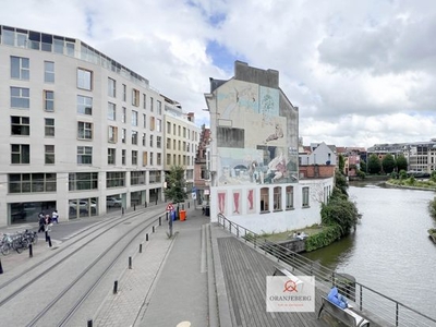 Lichtrijke studio in hartje Gent met super uitzicht op Kr...