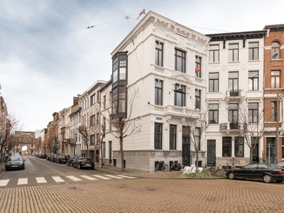 Prachtig dakappartement met ruim, privé zonneterras