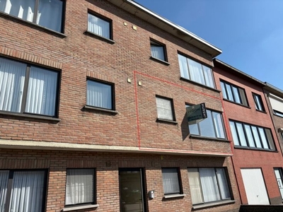 Ruim 2 slaapkamer appartement met terras en garagebox!