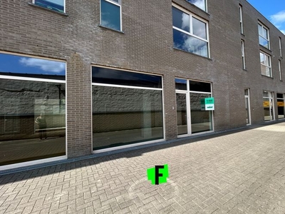 Ruim handelspand met oppervlakte van circa 102 m² in centru…