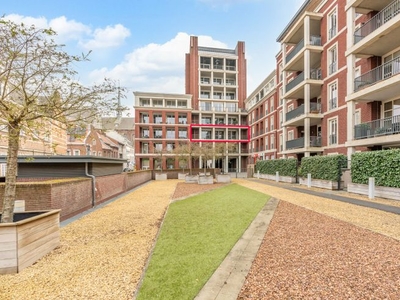 Uitzonderlijk appartement met 3 slaapkamers in het hartje...