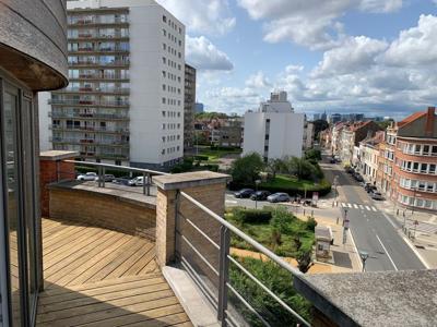 Charmant, zeer licht penthouse, wijk Terdelt