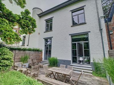 Churchill / Achterzijde gemeubileerde woning met tuin