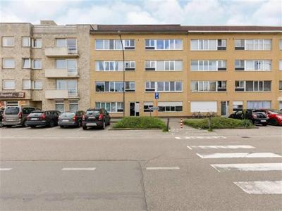 Een ruim 2-slaapkamer appartement in het centrum van Herenta