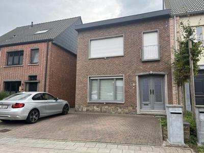 ééngezinswoning op centrale locatie met 3 slaapkamers