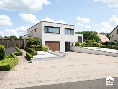 Energiezuinige woning met prachtige tuin in Herk-de-Stad