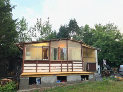 Fijn rustig gelegen chalet terrein in volle eigendom.