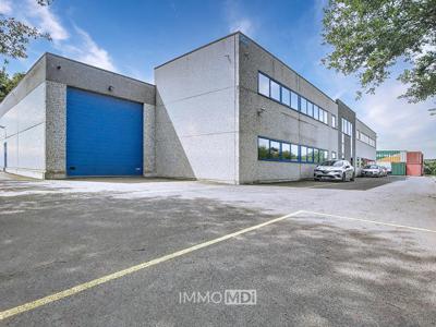 IMMO MDi - 195m2 de bureaux et 262m2 de stock