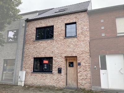 Leuke woning in het centrum van Sijsele