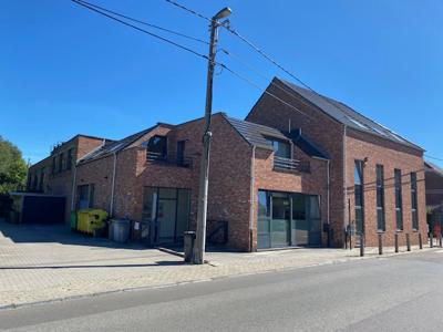 Mooi, ruim appartement in karakteristiek gebouw anno 1930