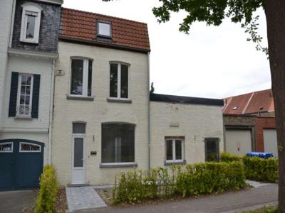 Mooie woning goed gelegen