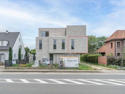 Nieuwbouwappartement met 2 slpk, terras en autostaanplaats.