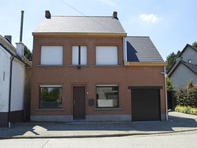 OORDEGEM - HoB met gezellige tuin & garage.