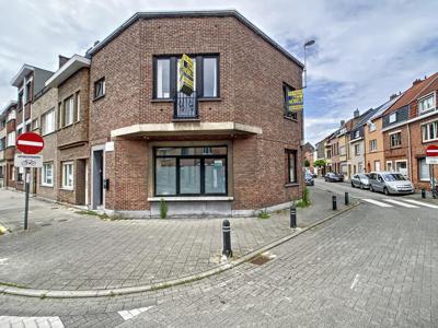 Te huur ruime gezinswoning met 3 slaapkamers gelegen te Gent