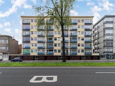 Verzorgd appartement (86 m²) met 2 slaapkamers, garagebox en