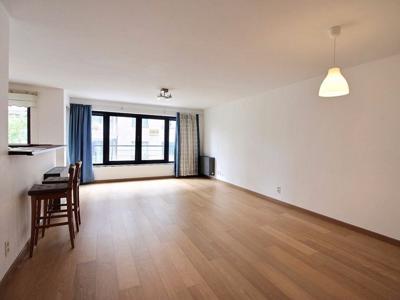 WOLUWE - SCHITTERENDE 2BED FLAT + 2 TERRASSEN + PK