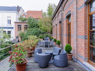 Loft met giga terras in oude pruimendrogerij