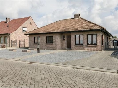 Gelijkvloerse, onderhoudsvriendelijke vrijstaande woning