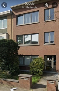 Appartement met bijhorende garage te huur