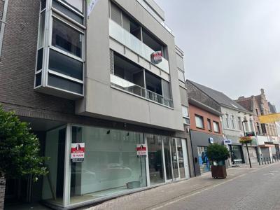 Appartement met 3 slaapkamers in het centrum van Waregem