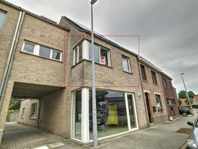 Duplexappartement met 2 slaapkamers te huur in centrum Loppe