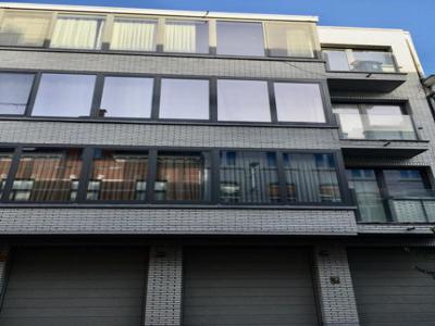 GEZELLIG APPARTEMENT MIDDEN IN HET CENTRUM MET 2 SLAAPKAMERS