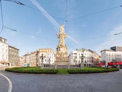 GEZELLIG APPARTEMENT OP HET ZUID TE 2000 ANTWERPEN