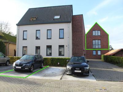 Moderne duplex met zonnig terras en autostaanplaats te Aalst