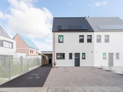 Moderne nieuwbouwwoning met 3-slpk, tuin en terras te Wiche…