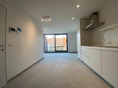 Nieuwe, luxueuze duplex te huur centrum Roeselare