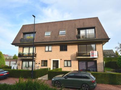 Ruim appartement met 3 slpk en garage