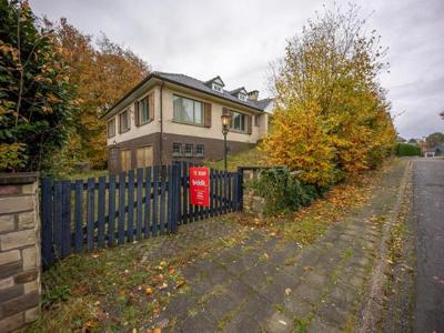 VILLA IN RESIDENTIELE WIJK