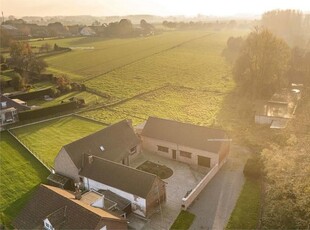 Bedrijfsgebouw te koop Geraardsbergen