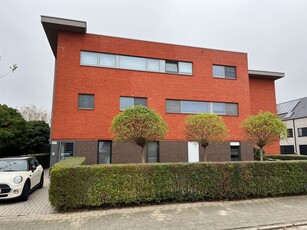 Prachtig gemeubeld 2-slaapkamer appartement in hartje Ekeren